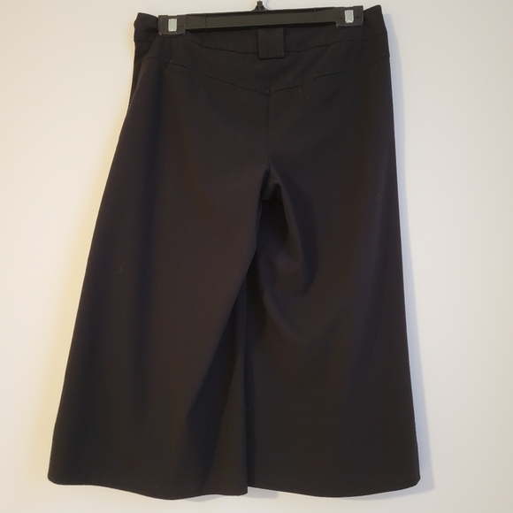 Le Chateau Wide-Leg Culottes - Picture 2 of 3